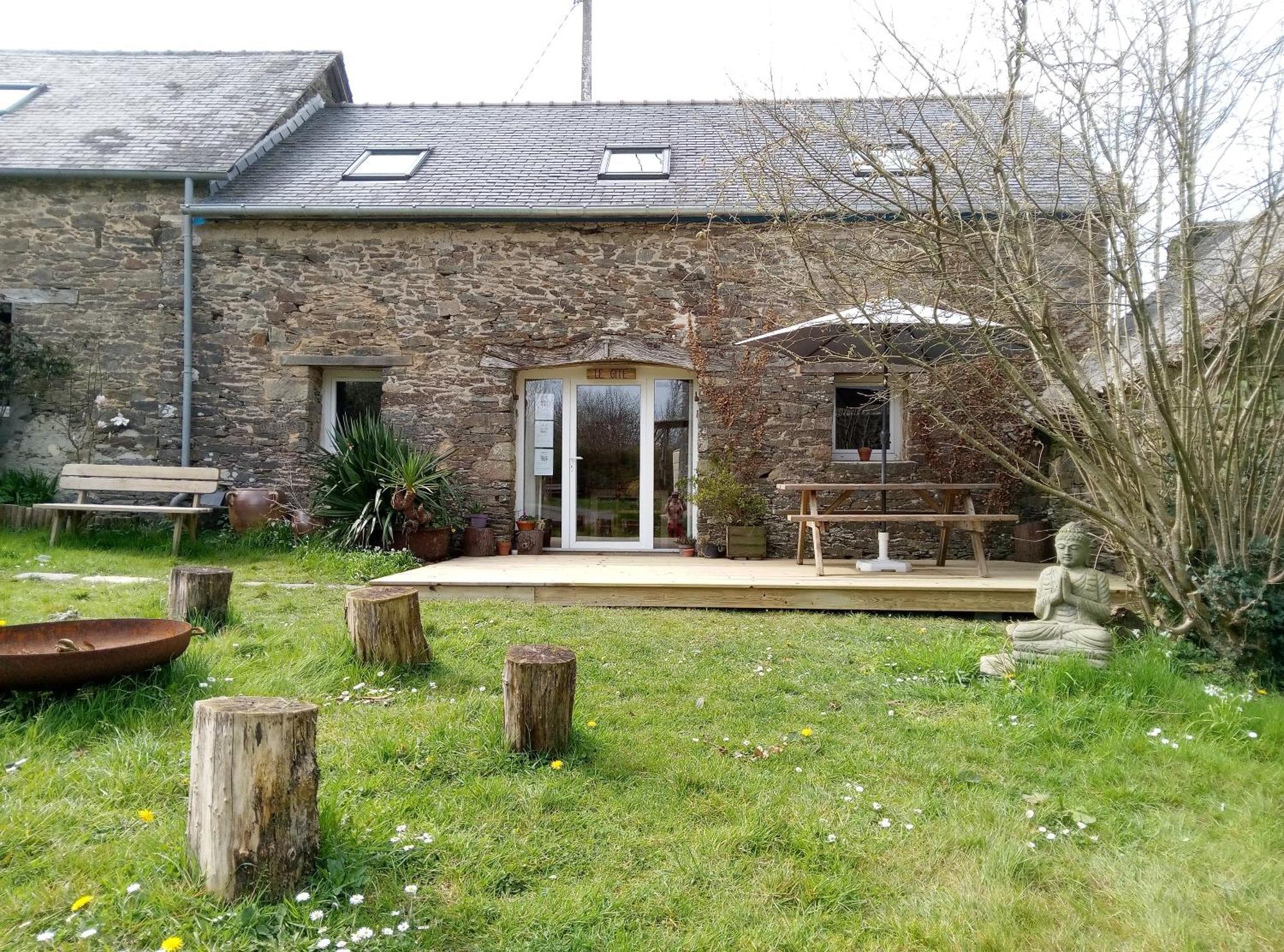 Le Jardin Enchanteur, Chaleureuse Maison D'Hotes Eco-Responsable, Calme Et Accueillante Lopérec Exterior foto